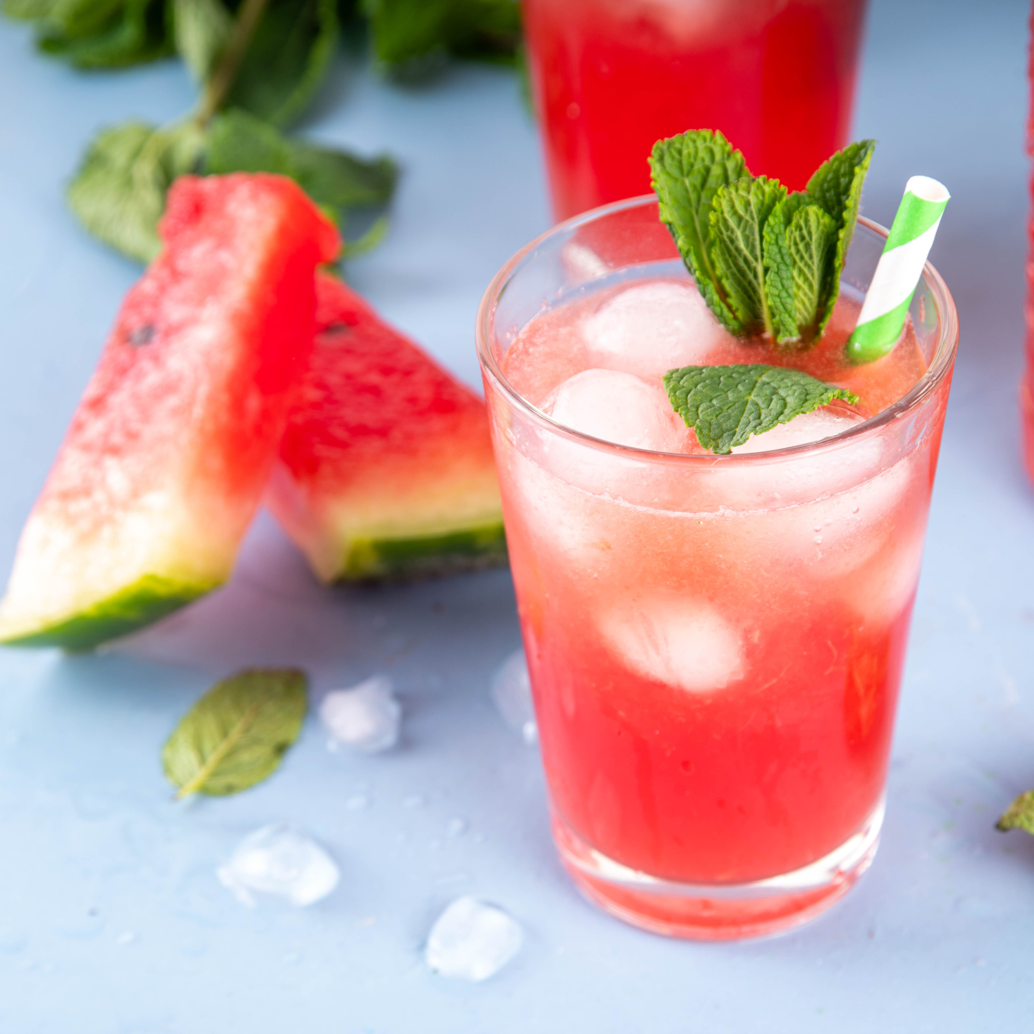 The Country Picnic Scented Jar Candle (10 oz) from Tuscany Candle® EVD evokes a refreshing scene with watermelon, ice, mint, and paper straws—perfect for bringing farmhouse charm to your space.